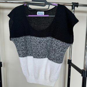 VTG 80's Brunny Loose Knit Vest Sleeveless Sweater Black Gray White colorblock